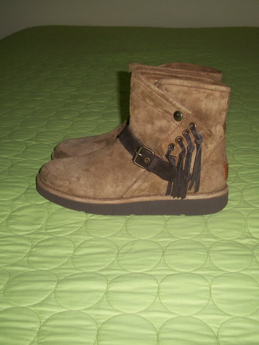 UGG Karisa 1009251 Luxe Collection Brown Suede Boots With Fringe Size 7
